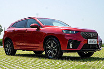 為啥買這車 | 回頭率收割機 自帶聚光燈效果的WEY VV7PHEV 