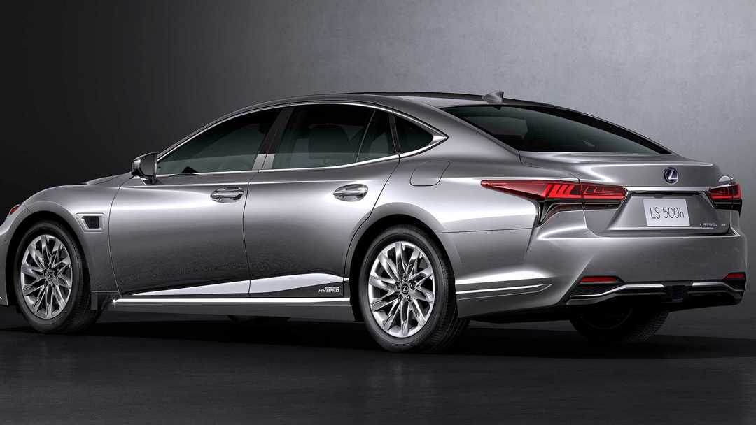 2021-lexus-ls-facelift (7).jpg