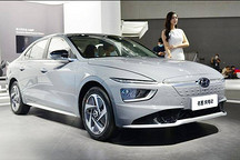 新车X问｜名图EV能否冲出土狼围剿？