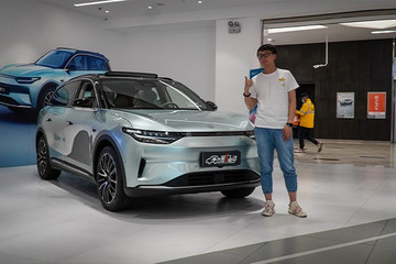 真正的“價格屠夫” 靜態(tài)體驗零跑C11