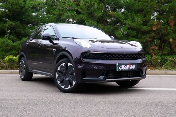 領(lǐng)克05 PHEV：小姐姐眼中最潮的車