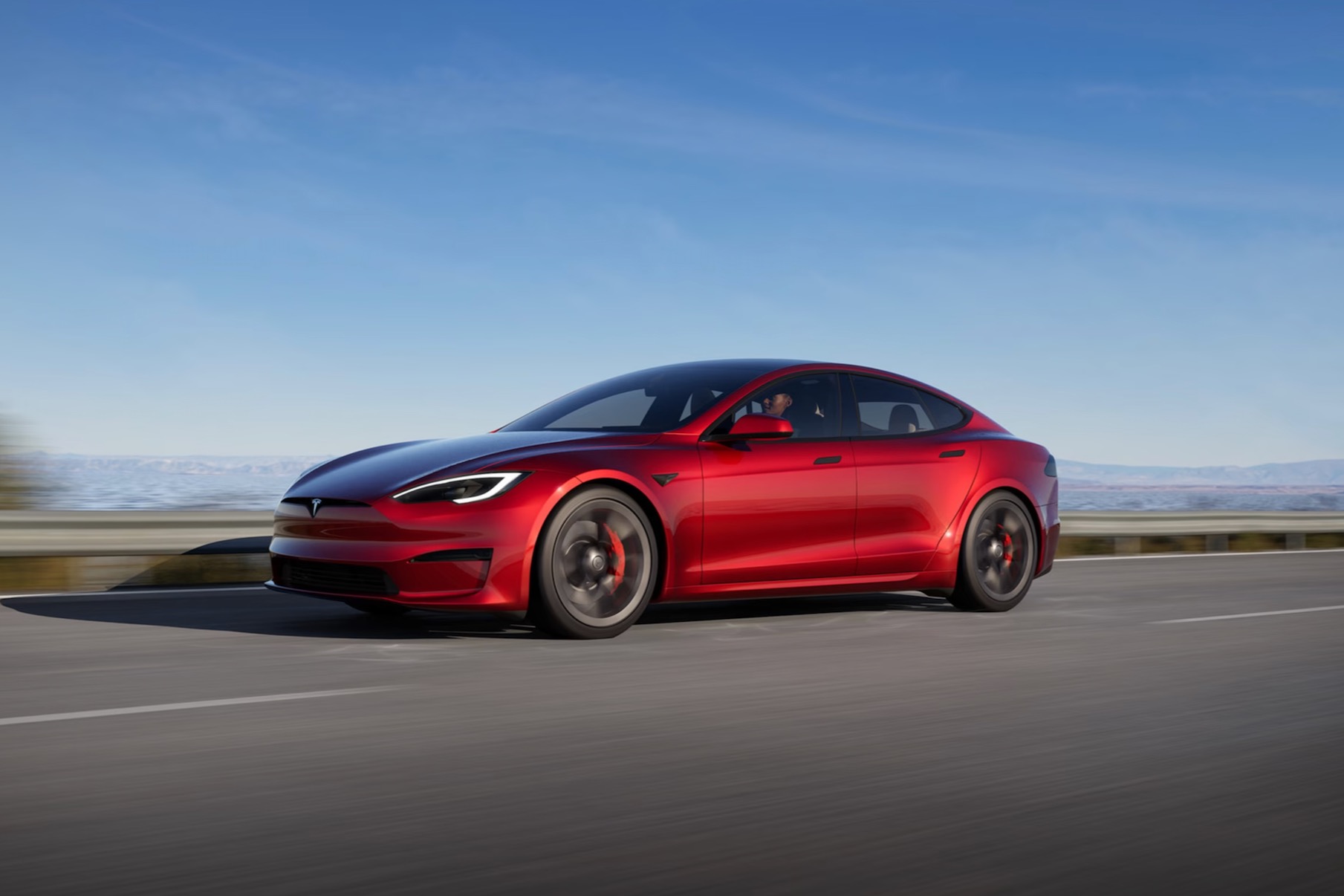 刚涨完价，特斯拉Model S又推出赛道套件，最高13.8万