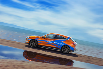 700匹马力硬刚直升机！赛力斯SF5能否上演速度与激情？