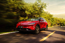 小鹏汽车Q3财报发布：首度实现毛利转正 交付量大增266% 