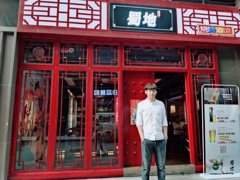 创业老超哥与小鹏P7：尝过人生起落，更明白自己想要的