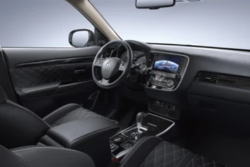 20万左右买什么车好？“2047”优势加持，2021款欧蓝德值得一看