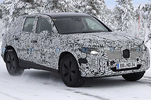 预计21年末上市 将搭载插电混动系统 全新奔驰GLC路试谍照曝光