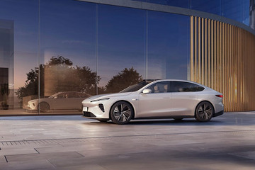 电动嘚吧嘚 ｜ 44.8万元起售的蔚来ET7值得等这一年么？