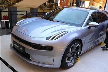 优雅与暴力的结合体 静态体验极氪001