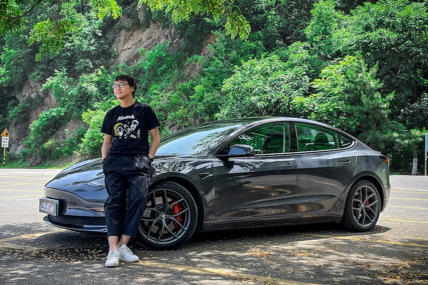 電動嘚吧嘚 | 內(nèi)燃機(jī)體會不到的快樂 試駕Model 3 Performance