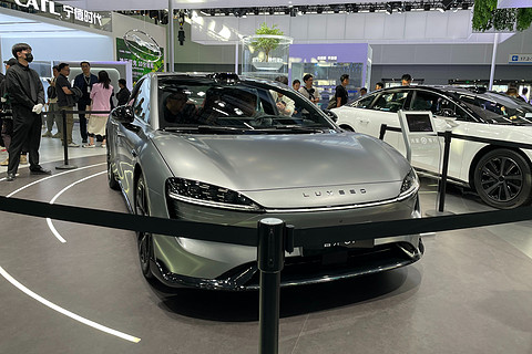 智界S7亮相广州车展，机械素质和智能体验都值得期待