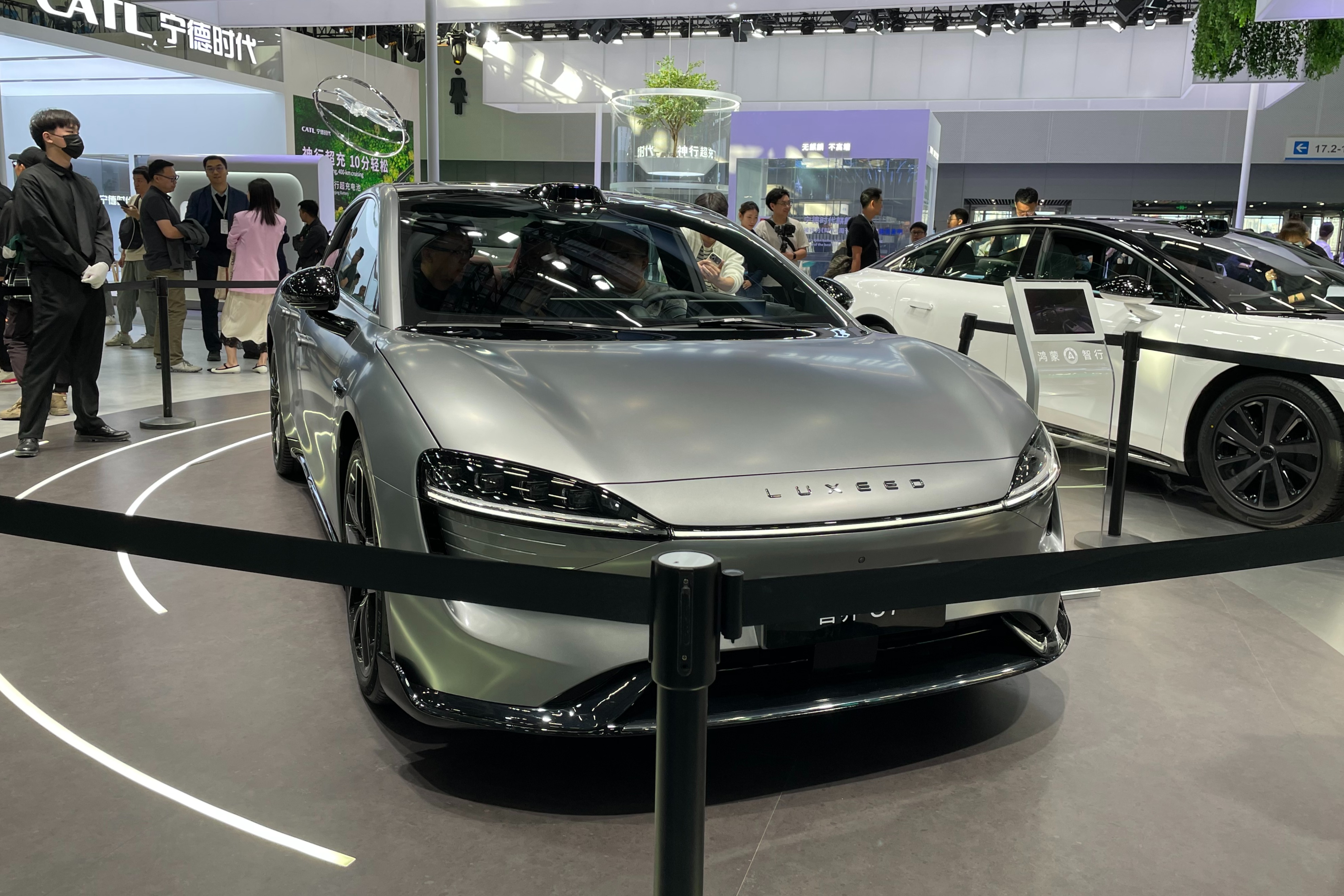 智界S7亮相廣州車展，機械素質和智能體驗都值得期待