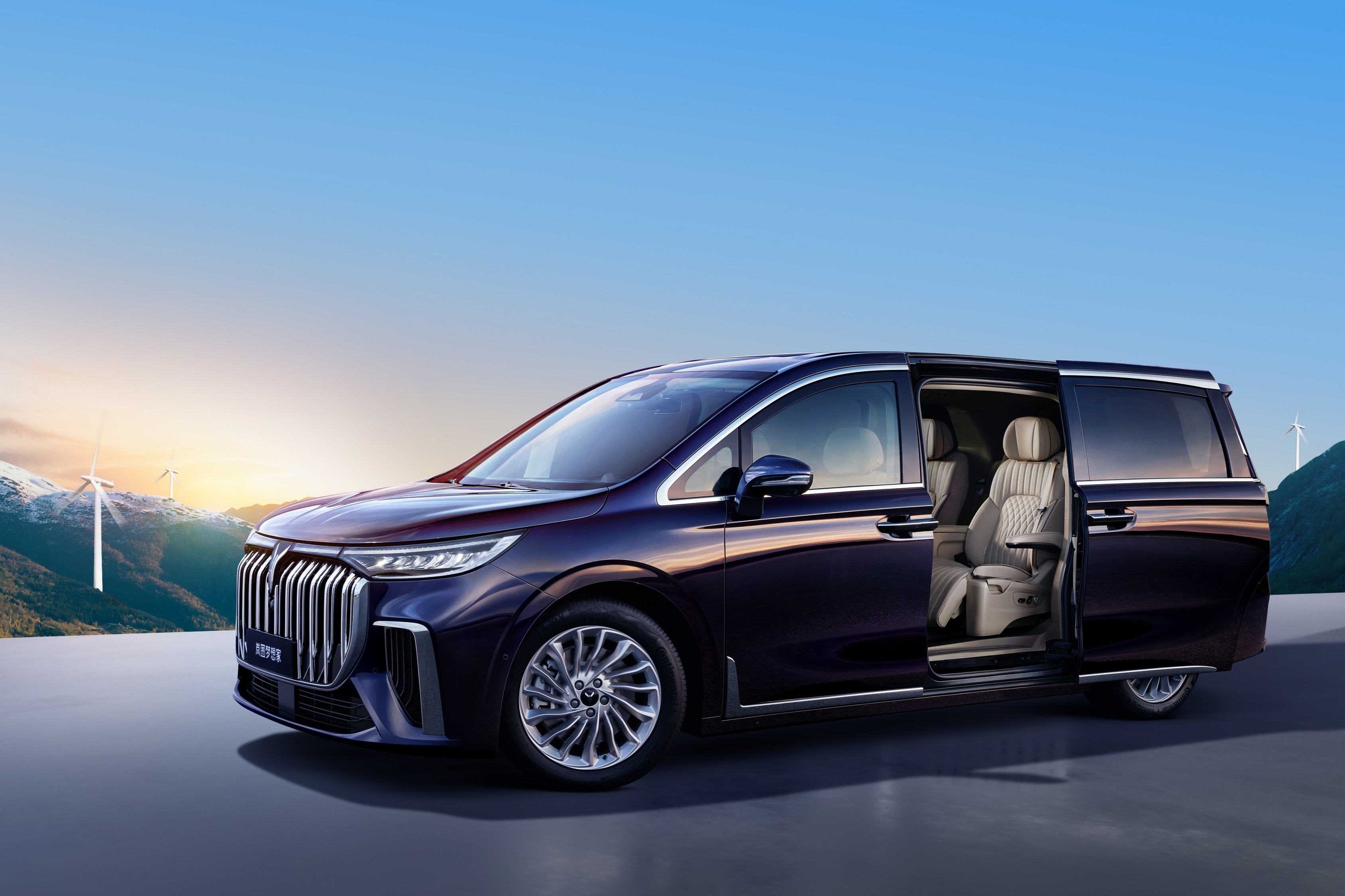 单周销量近千台跻身细分市场TOP 2 全新岚图知音成30万内华系纯电销冠