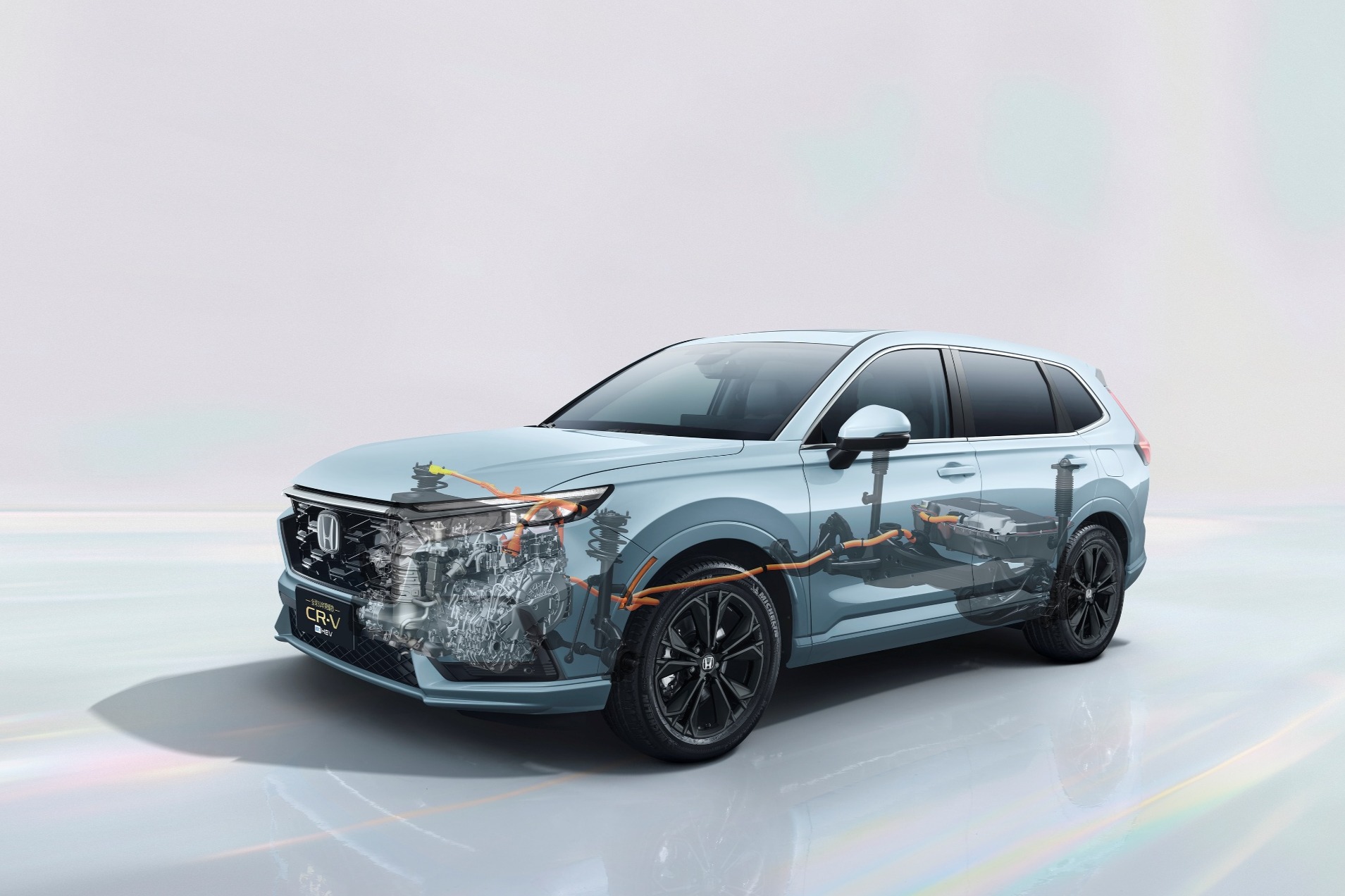 现时优惠4万！另享至高2.4万元权益！CR-V上新全球30年荣耀款