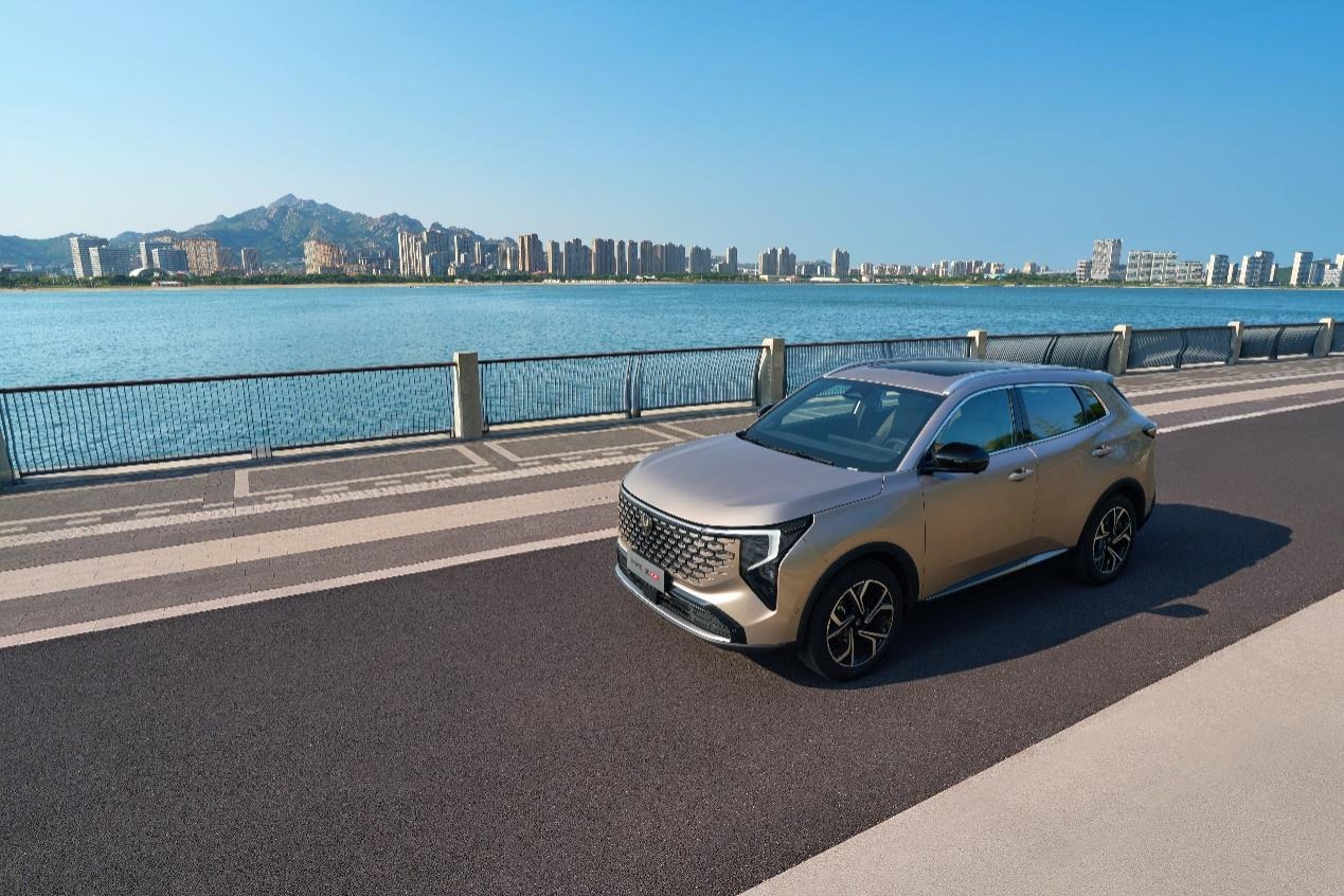 长安第四代CS55PLUS上市，搭载天枢驾驶辅助+新蓝鲸动力，叠加优惠后7.89万元起！