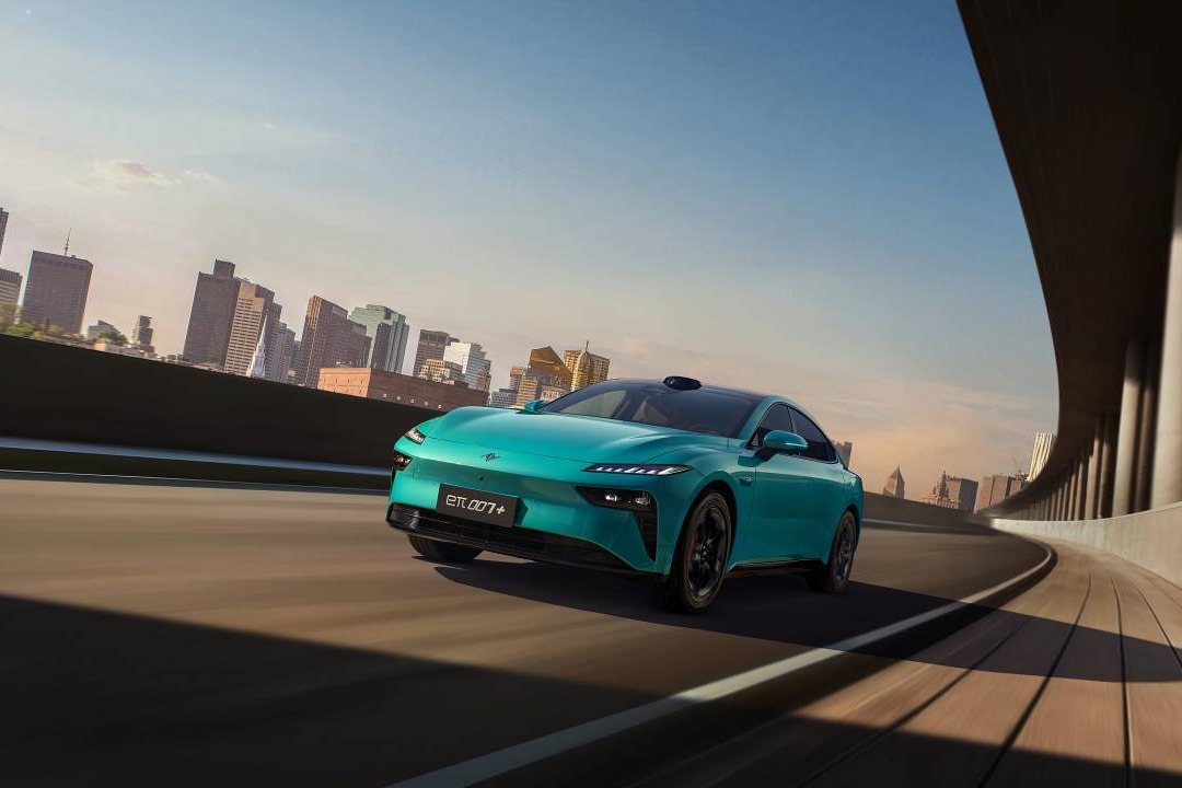 限时焕新价13.99万元起，“智美超能轿跑”东风奕派eπ007+正式上市