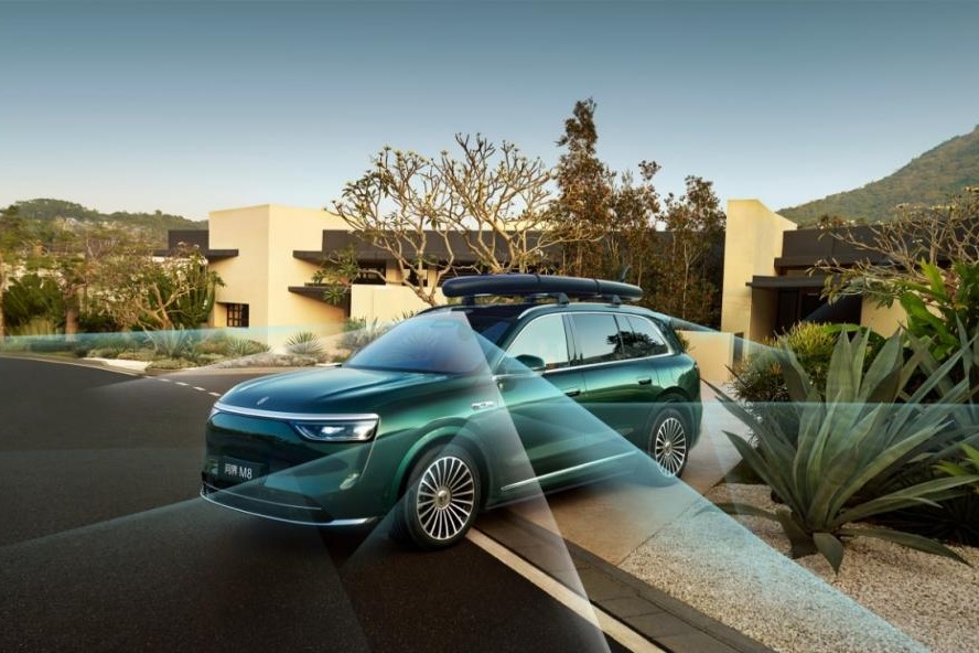 40万级智慧座驾怎么选？这份问界M8深度解析给你答案