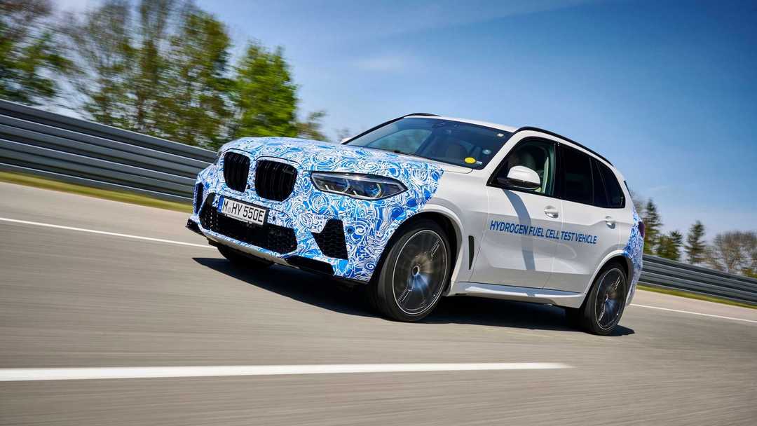 bmw-x5-testing-with-hydrogen-power-2.jpg