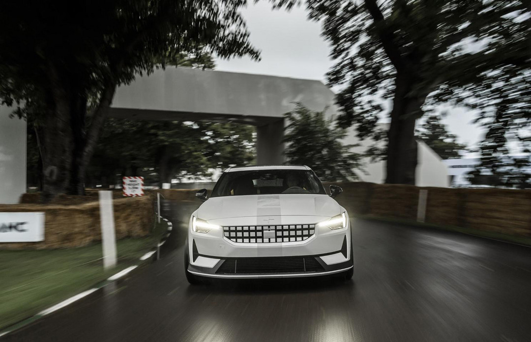 1488x0_1_autohomecar__ChxkrmDmpXmAC2U_AAfyGlC7LMo665.jpg