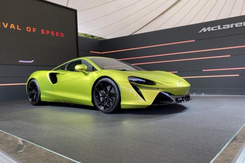 迈凯伦Artura亮相古德伍德速度节