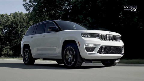 jeep-stellantis-ev-day-video-grand-cherokee-4xe.jpg