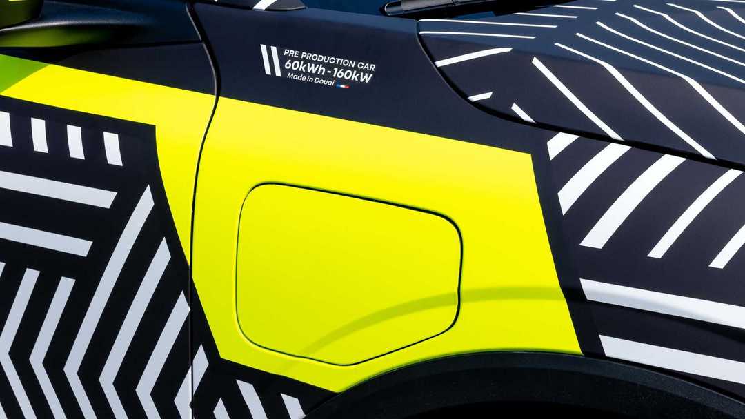 renault-megane-e-tech-electric.jpg