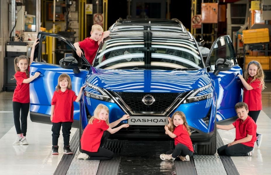 6.日產(chǎn)汽車制定了多樣化的教育類活動，并面向全球的青少年進行推廣.jpg