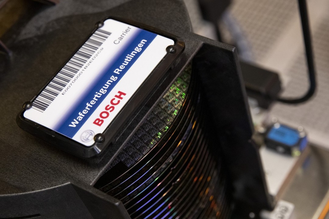 03 羅伊特林根晶圓廠 Bosch Reutlingen waferfab.jpg