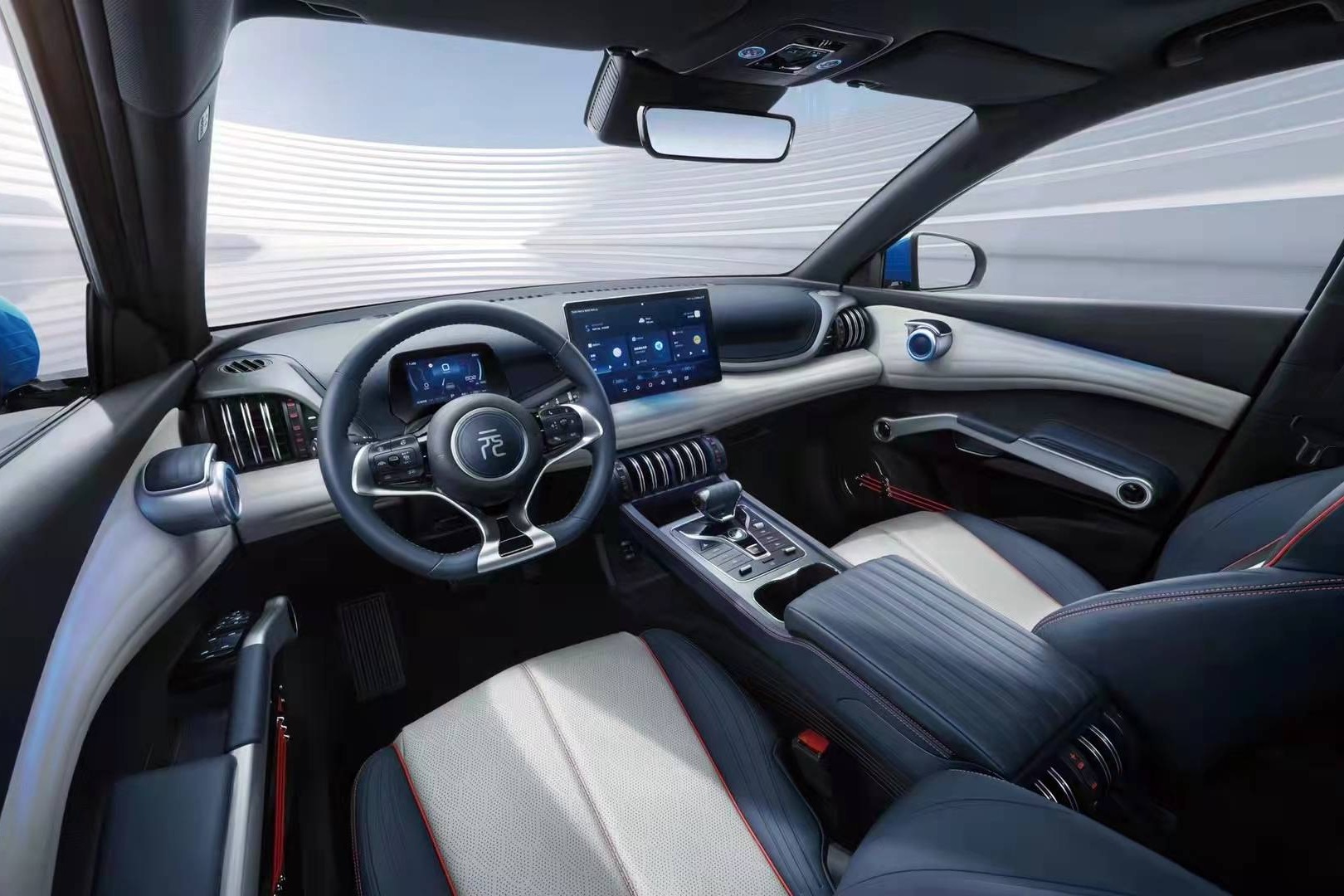 全球首款律动智能座舱  比亚迪元 PLUS内饰官图发布 