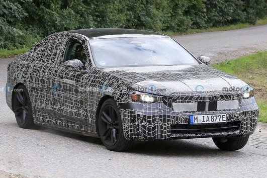 宝马i5旅行版：或2024年亮相/续航超500公里