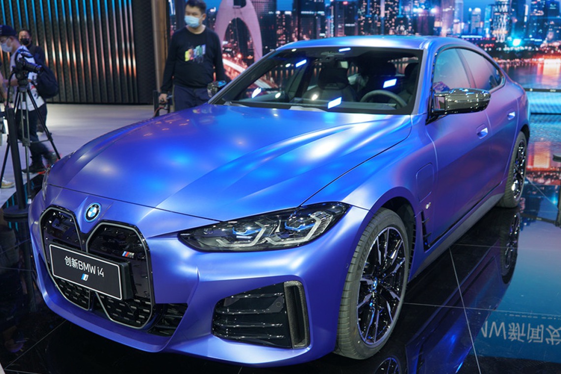 宝马i4纯电动四门轿跑车  将2022年上半年上市