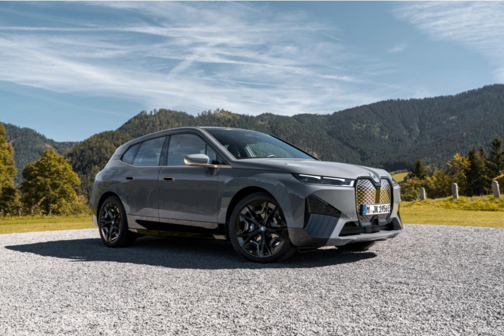 宝马iX M60官图发布  于CES正式首发