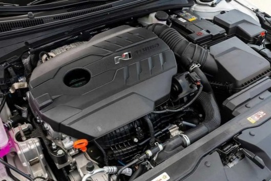 现代汽车回应“关闭发动机研发”：多种动力系统并存