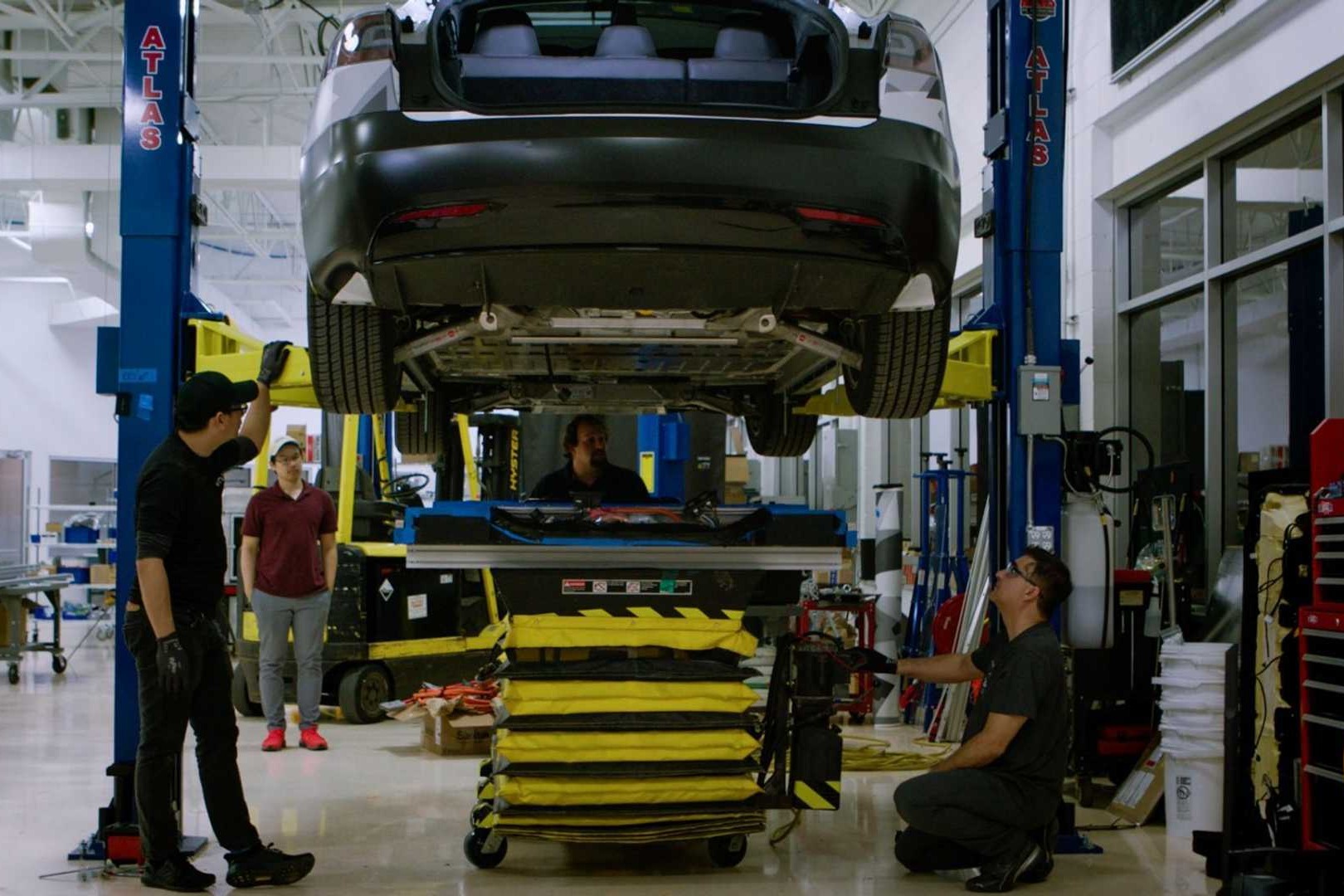 美国动力电池公司ONE  满电续航1210km