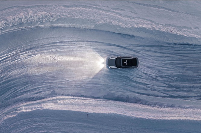 极星2“北极圈特别版”亮相，尽显瑞典电动车工程造诣