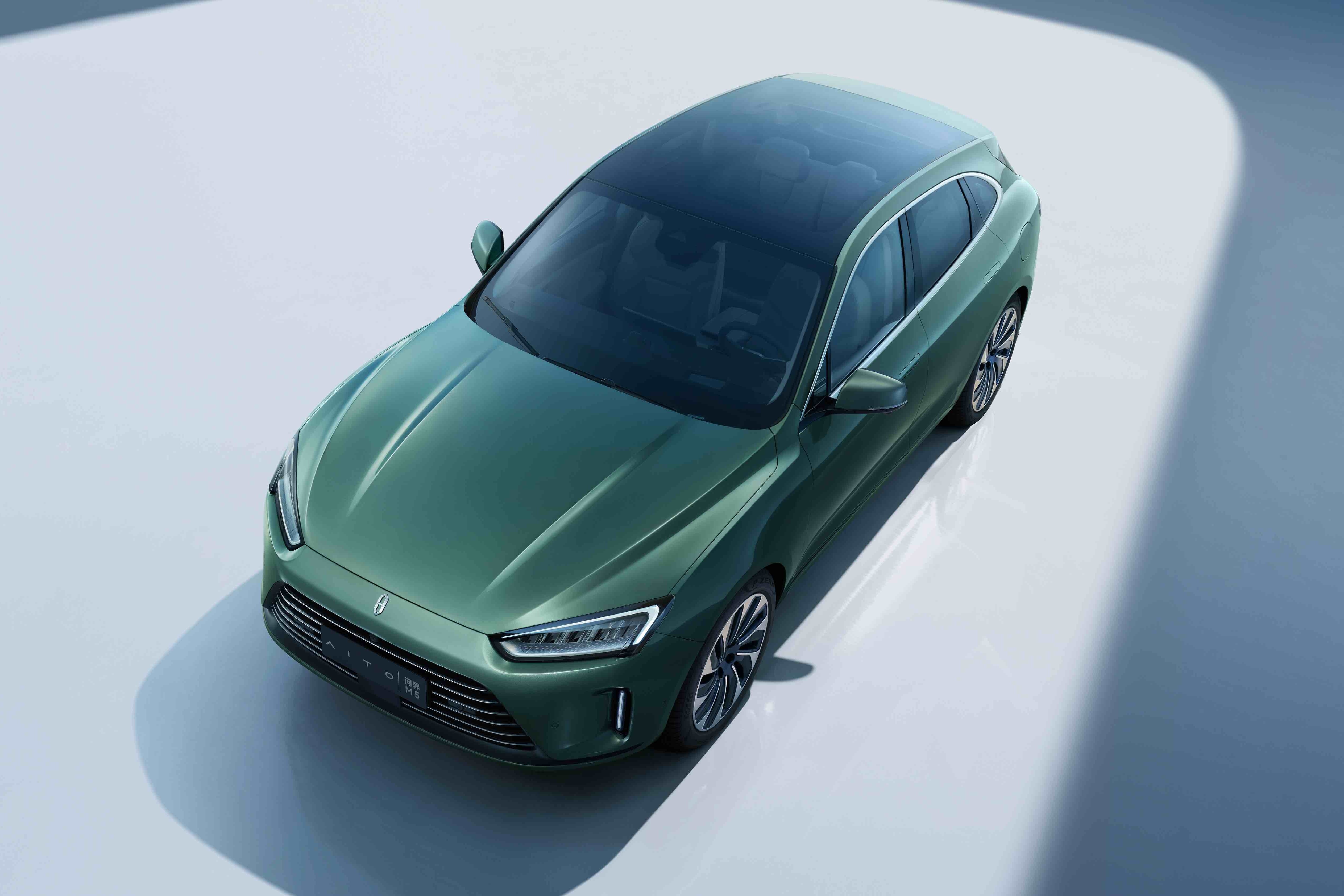 AITO 问界M5 将于3月5日启动用户交付