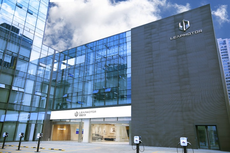 新车“免查验”在线办车牌 零跑用户服务再升级