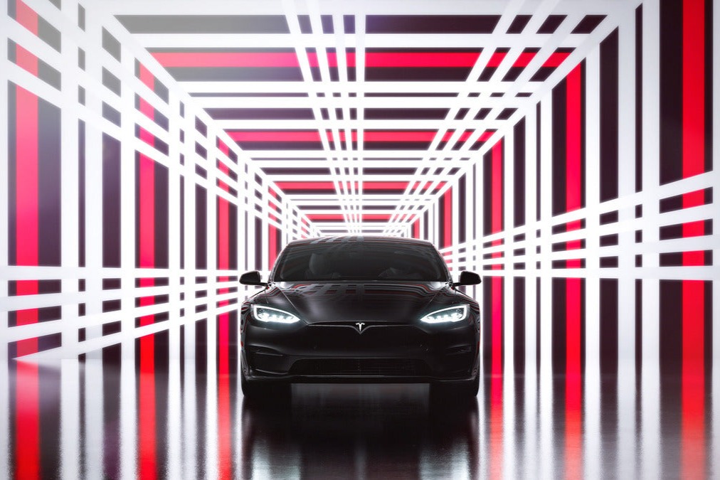 最早今年12月交付，欧洲多地Model S/X Plaid版交付时间更新