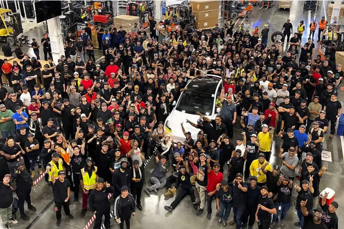 快讯 | 特斯拉得州工厂累计生产1万辆Model Y