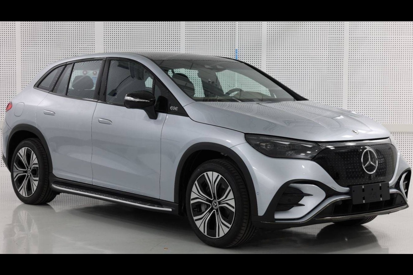 奔驰EQE SUV申报图、预告图齐发，将在10月17日亮相