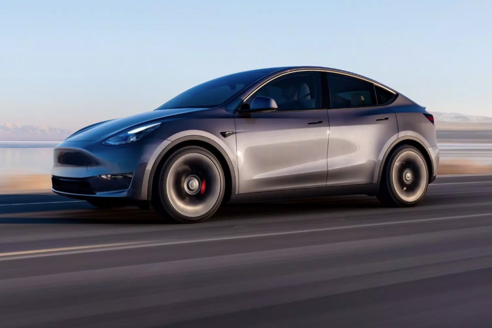 后排座椅舒适性升级细节曝光，新款国产Model Y已投产