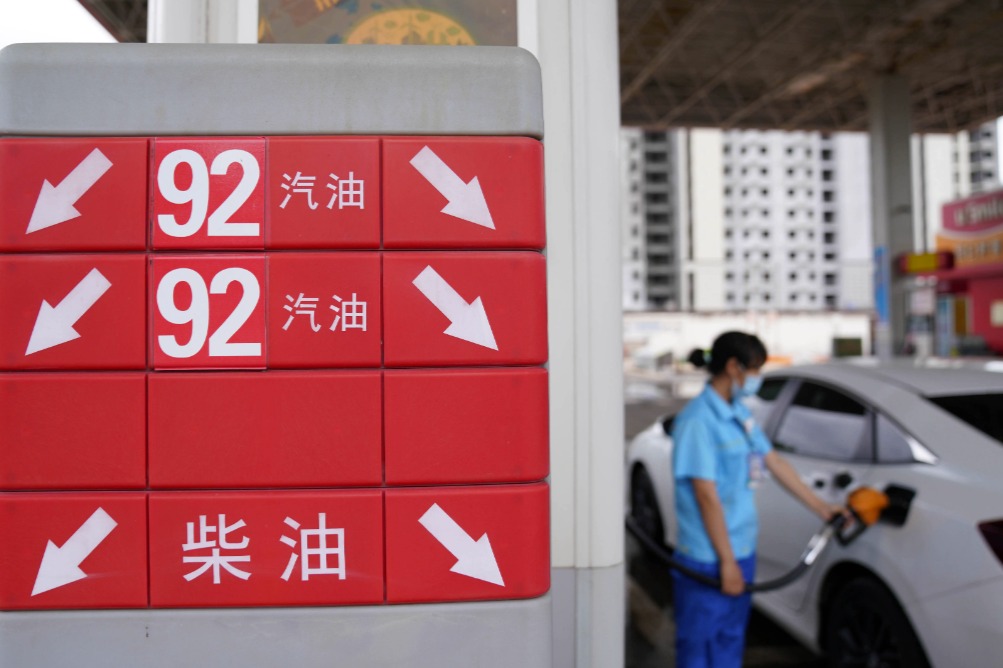 92号汽油将重回“7元时代”,新能源汽车市场会受影响吗?