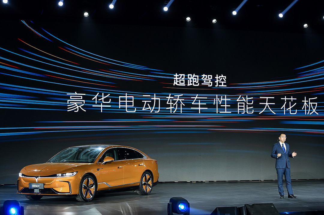 嵐圖汽車CEO盧放01.jpg