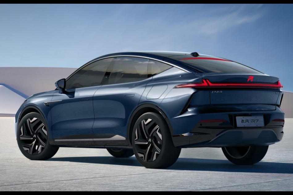 19.59万起售 飞凡R7年内再降价