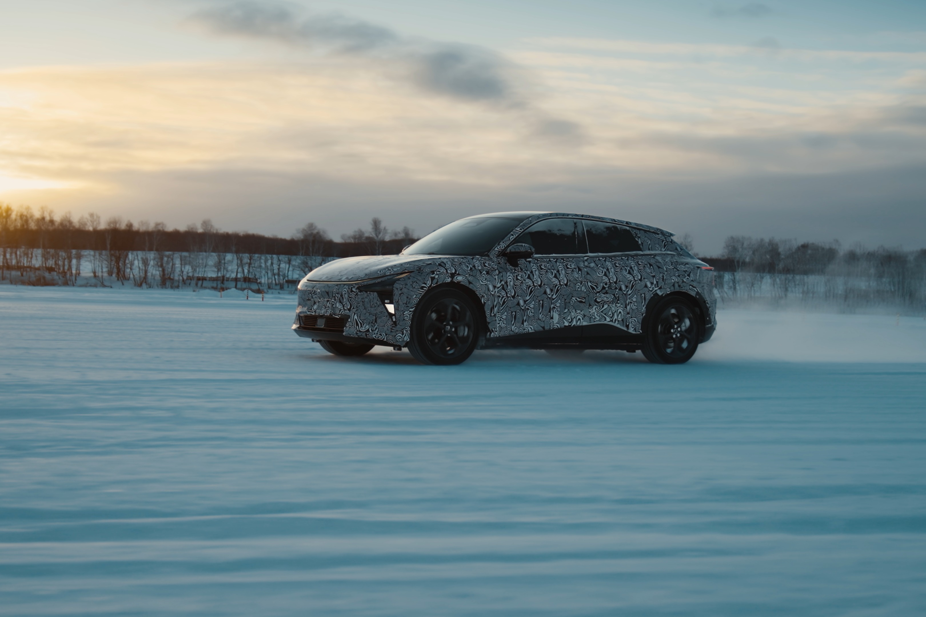 -30℃下也能车外语音开门，集度ROBO-01进行严苛冬季测试