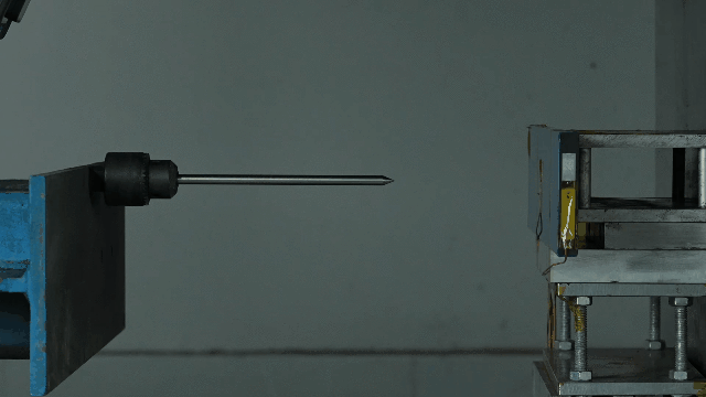 電池針刺試驗(yàn)1.gif