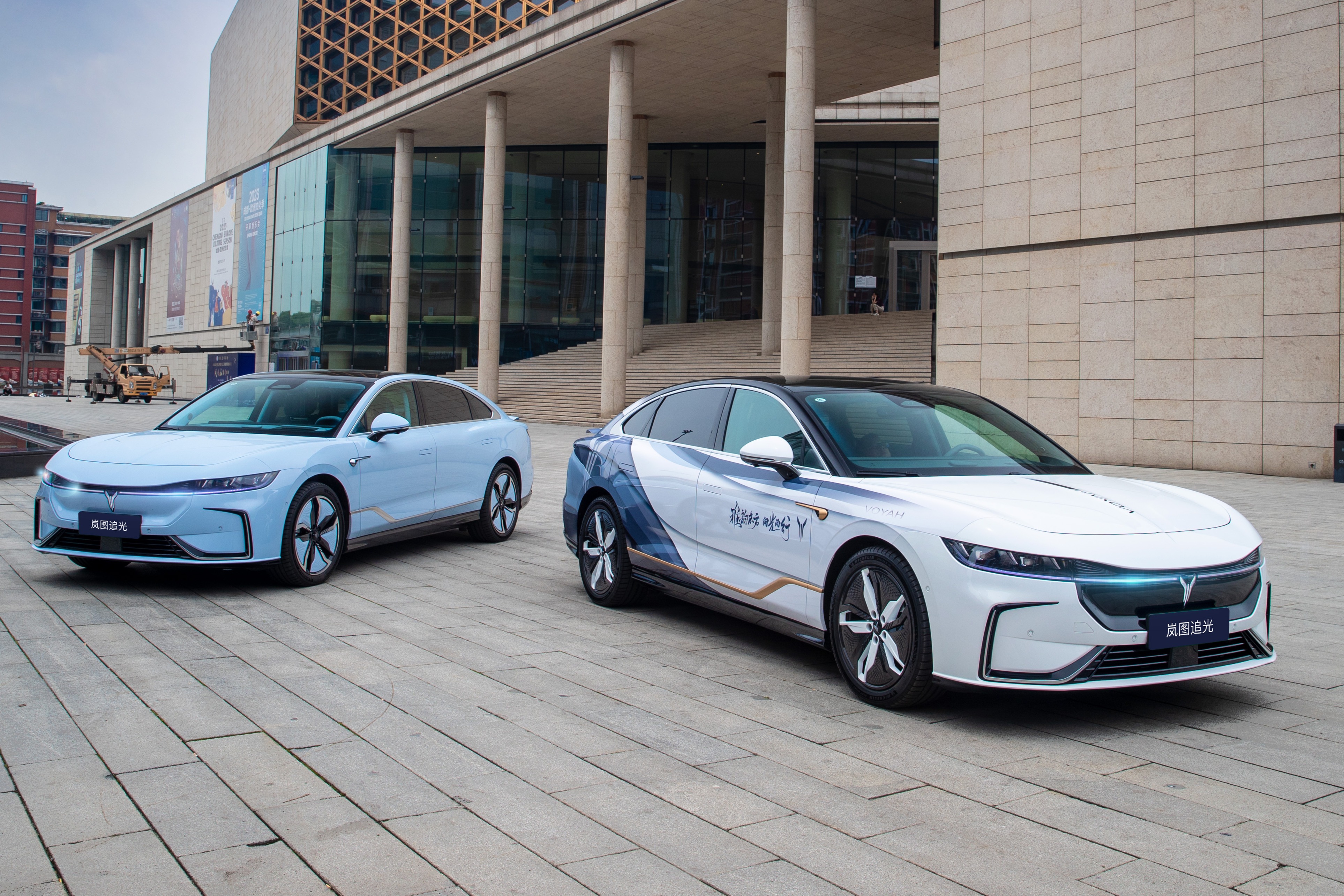 紧急追加了选装包的岚图追光，值不值得买？