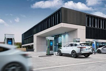 一根充電樁竟然同時(shí)可以輸出這么多功率？