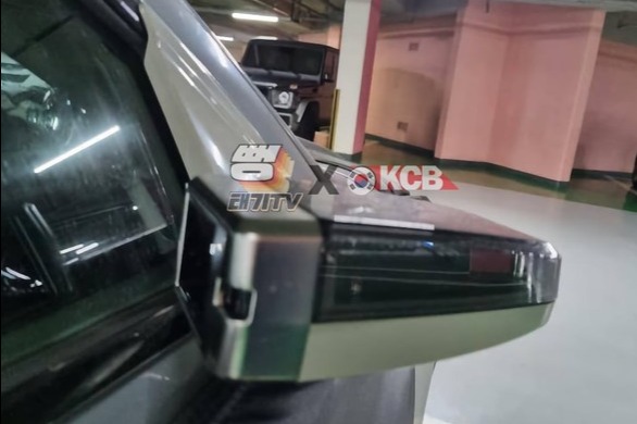 虚拟后视镜技术是亮点 现代纯电新援