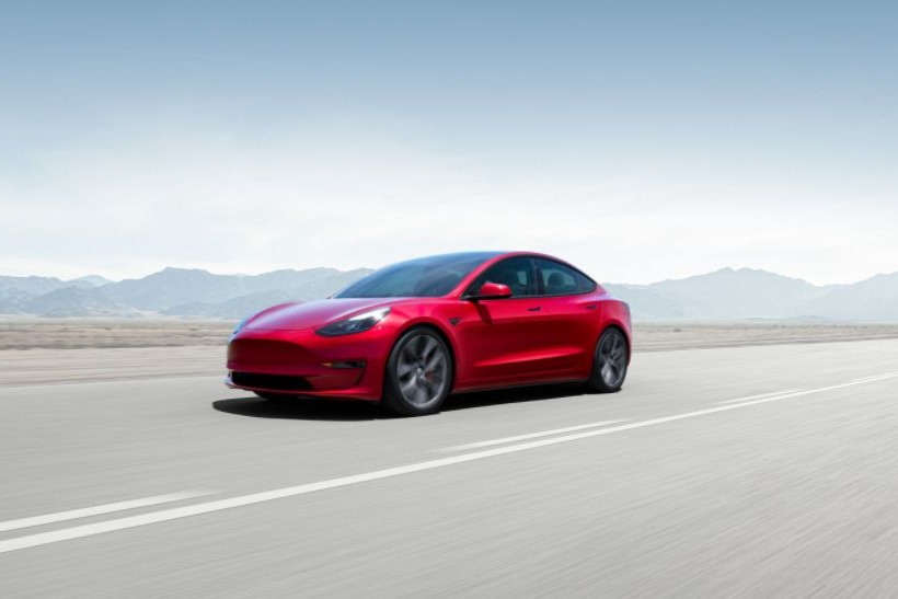 Model 3登頂11月歐洲電動(dòng)汽車銷量榜，創(chuàng)單月單車型銷量記錄